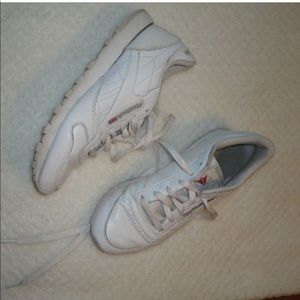 Reebok tennis shoes